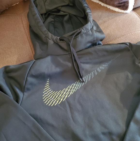 Nike Dry Fit Hoodie Sweatshirt - Picture 4 of 6